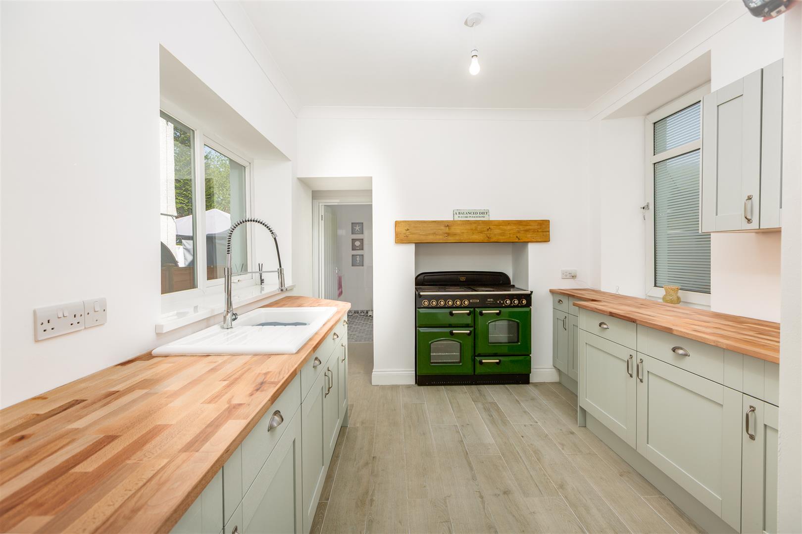 High Street, Clydach, Swansea, SA6 5LN